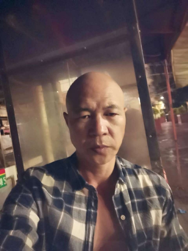 黑马的第一张照片--红河交友中心